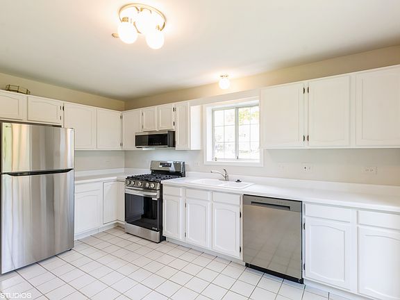 3rd image of 1412 Crane St #14111