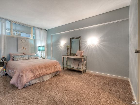 2nd image of 235 Broadway Unit 160