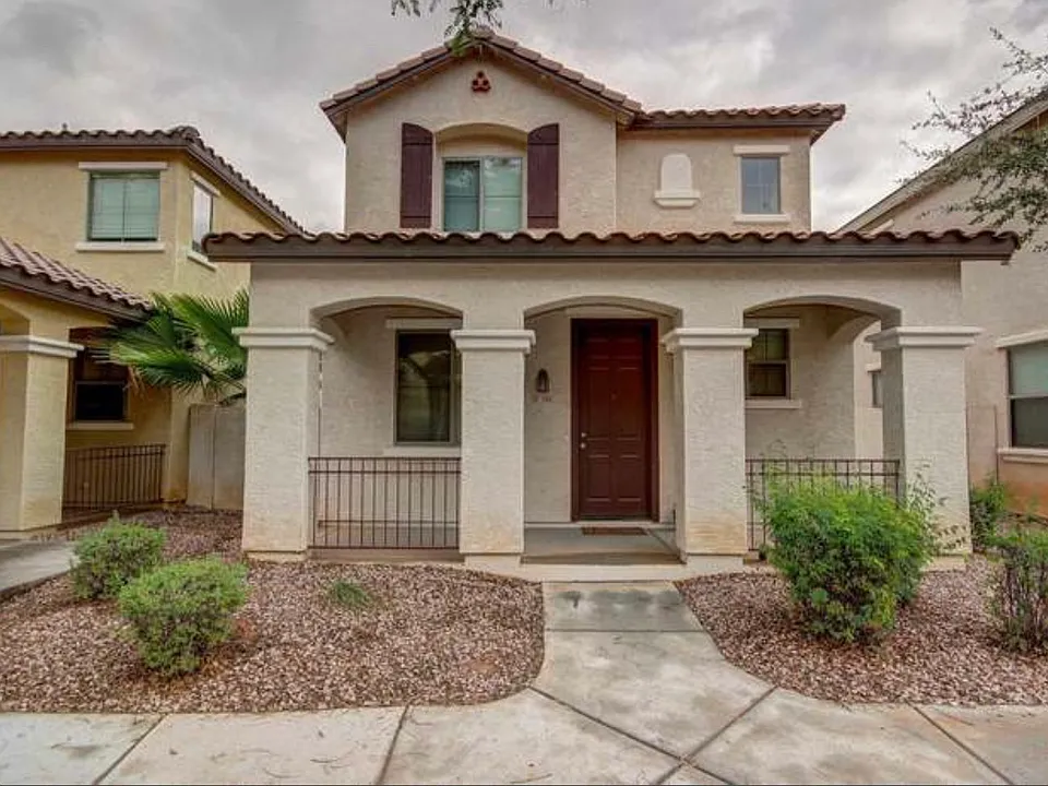108 E Palomino Dr
