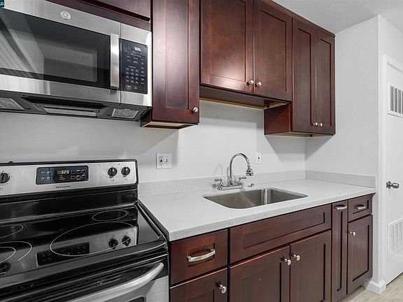 2nd image of 1409 Berrellesa St Unit 1417