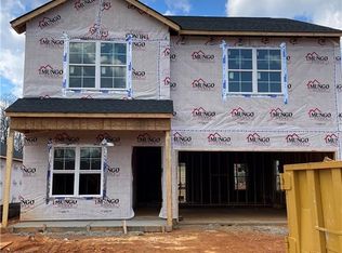 2040 Honeysuckle Vine Run, Winston Salem, NC 27106