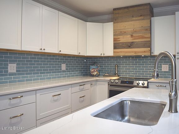 5th image of 585 Roscoe Veazey Rd