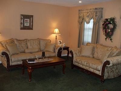 4th image of 406 Millstone Dr