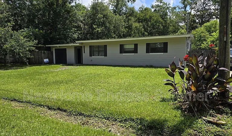2917 Parr Ct W — Photo 1