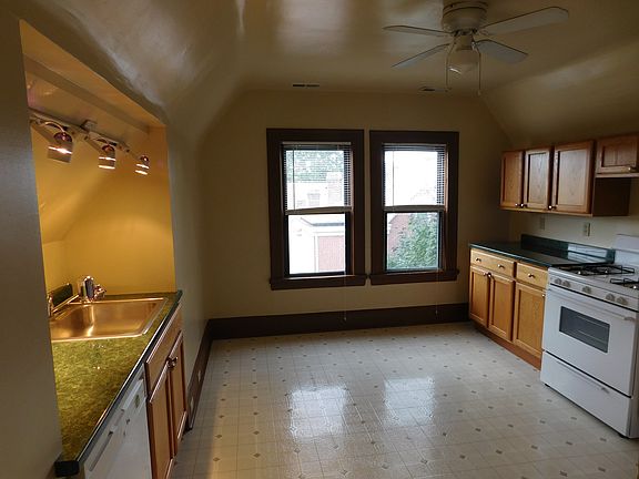 Eat in Kitchen