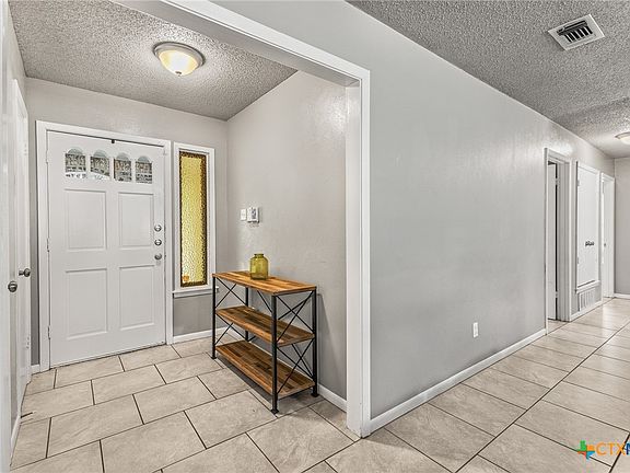 5th image of 428 Carothers St