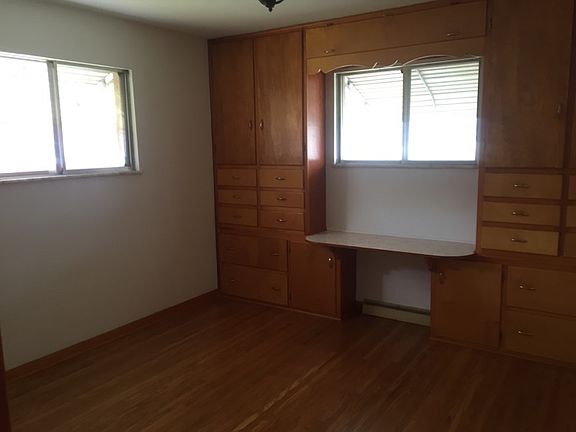 5th image of 615 Glenwood Rd