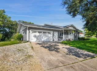 7478 Privett Rd, Sauk City, WI 53583