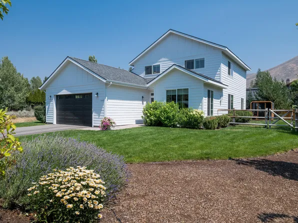 1440 N 2nd Ave, Hailey, ID 83333