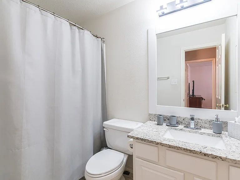 46 S Wynnoak Cir — Photo 25