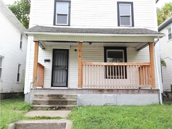 1616 Oakridge Dr, Dayton, OH 45417
