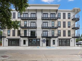 124 Court St Unit 302, Bay Saint Louis, MS 39520