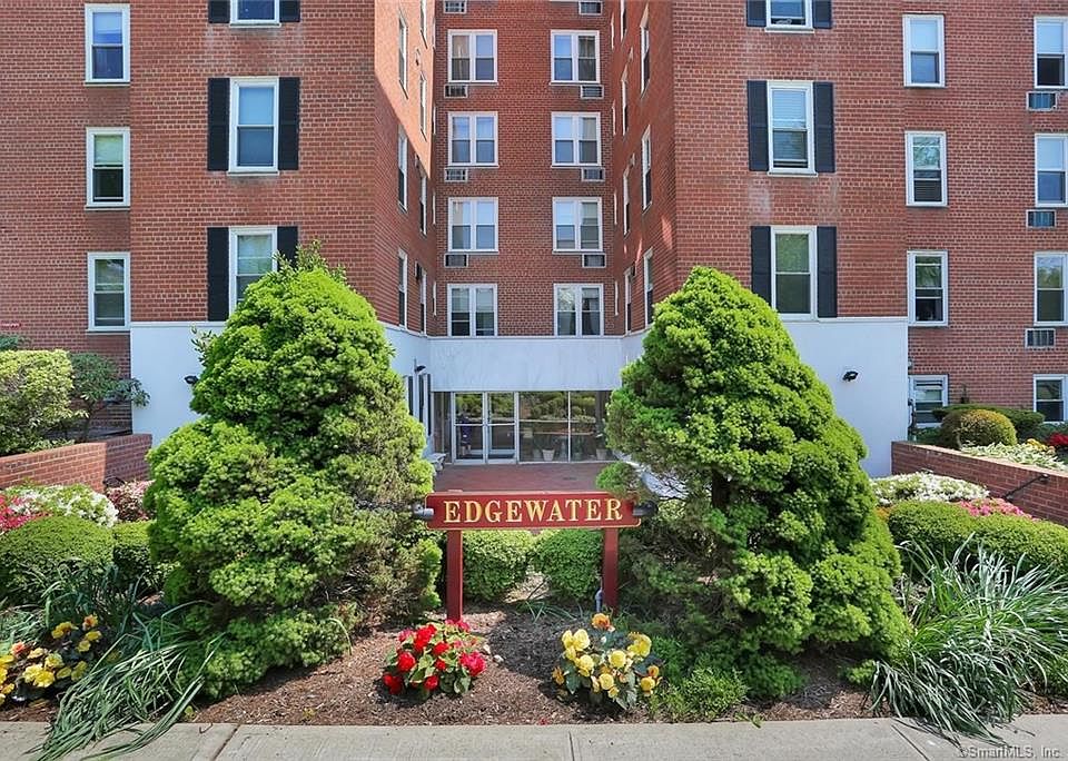 1st image of 7 4th St APT 4J