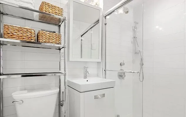 Rented by Compass | media 11