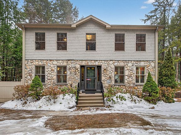 2nd image of 36 Whittemore Cove Road