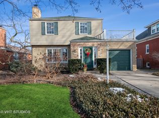 9229 Harding Ave, Evanston, IL 60203