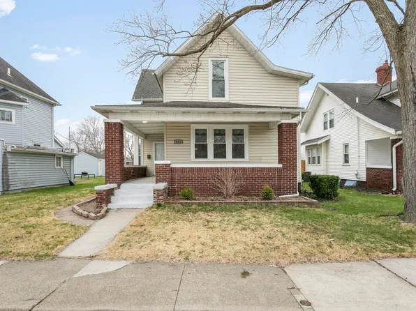 221 Harrison St, Mishawaka, IN 46544