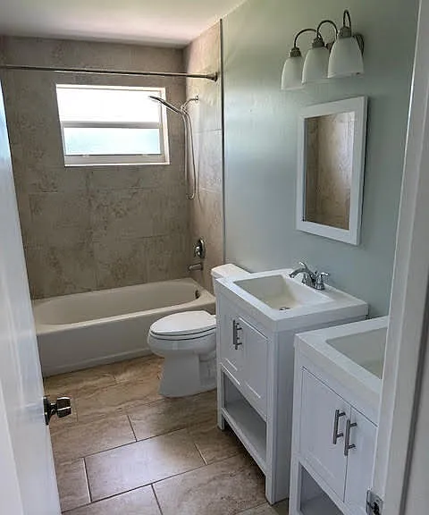 4570 Barrett St — Photo 5