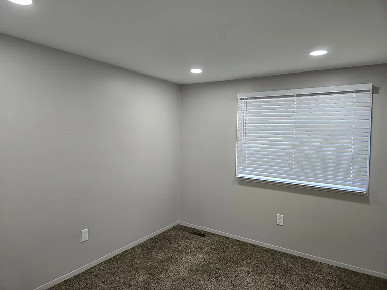 38177 Jamestown Dr — Photo 25