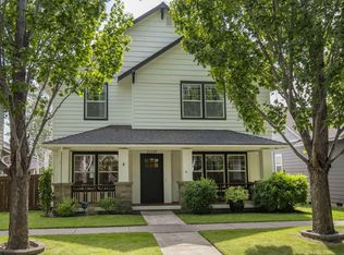 21349 Oakview Dr, Bend, OR 97701