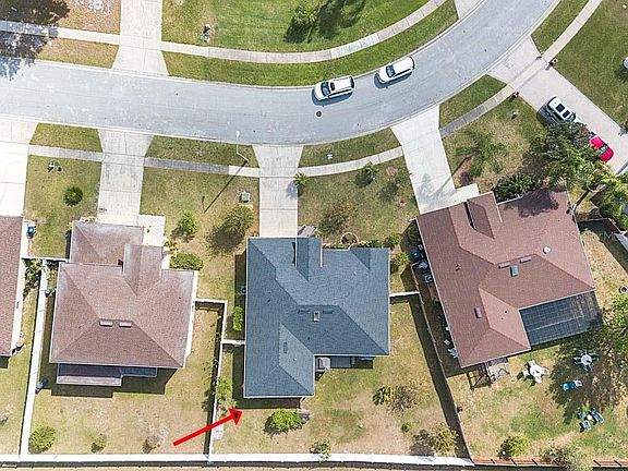 4th image of 452 Tamarind Parke Ln