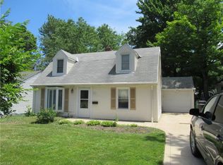 1117 Worton Blvd, Mayfield Heights, OH 44124