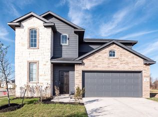 300 Barred Owl Ct, Clute, TX 77531