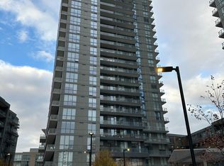 38 Forest Manor Rd #609, Toronto, ON M2J 0C2