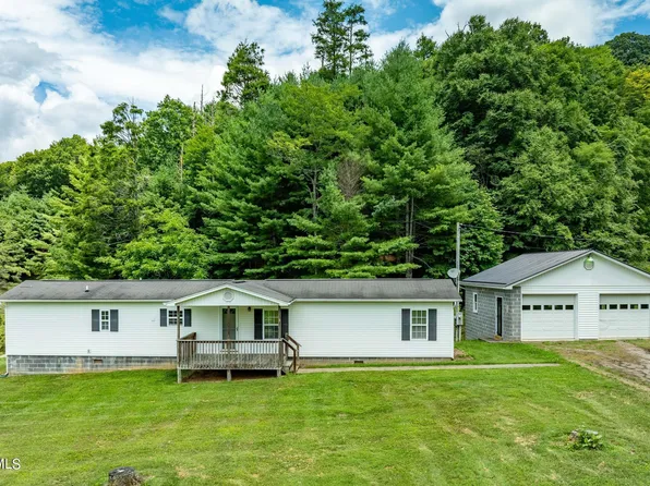 2051 Stage Rd, Mountain City, TN 37683