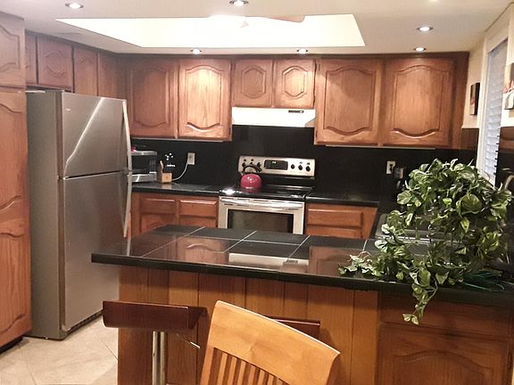 4th image of 12222 N Paradise Village Pkwy S APT 121