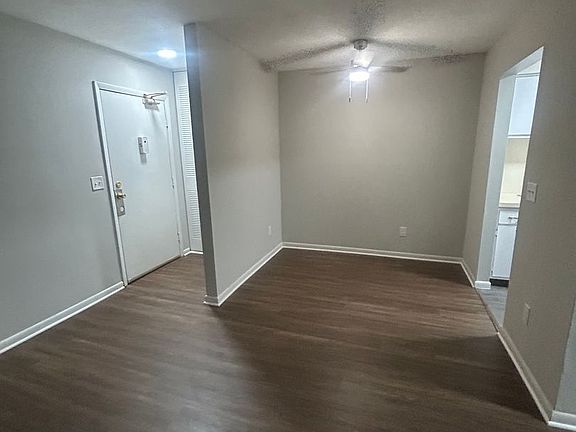 2nd image of 306 Orchard Trace Ln APT 4