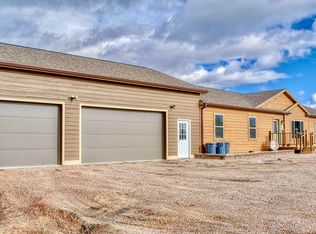 25 Pendleton Dr, Pine Haven, WY 82721