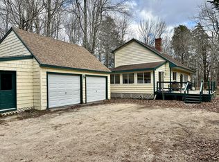 475 Ellsworth Rd, Blue Hill, ME 04614