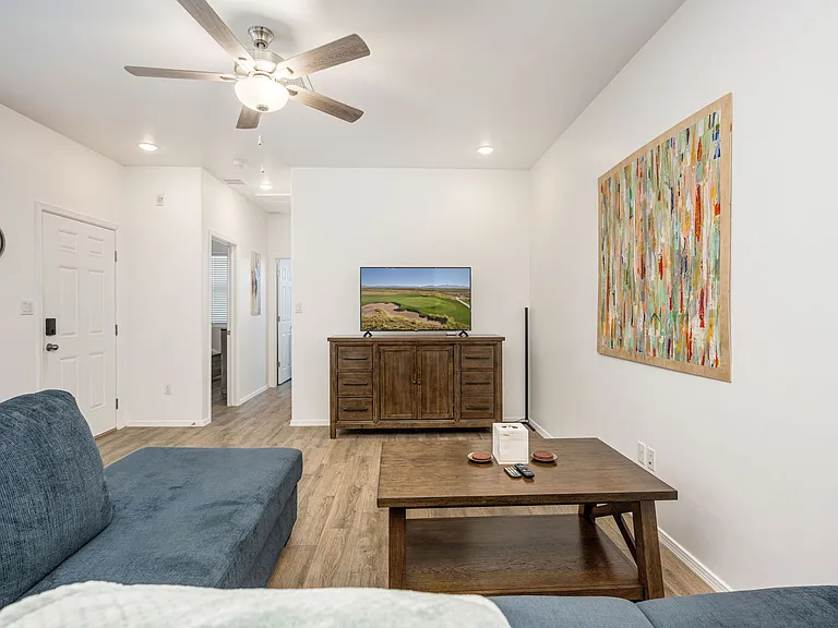 3653 Central Ave — Photo 7