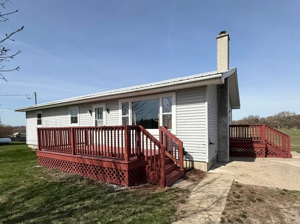 123 Meridian Rd, Champlain, NY 12919