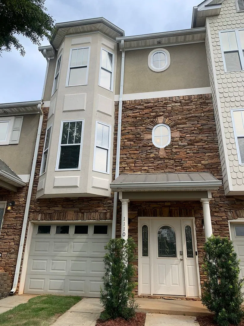 4 bedrm, 4 bath, garage, pool, tennis courts, Lake Oconee — Photo 1