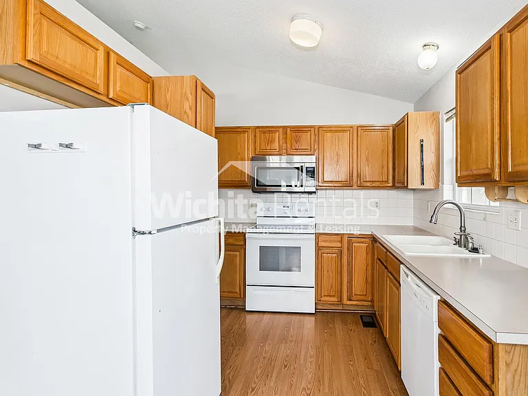 5 N Hopper Dr — Photo 4