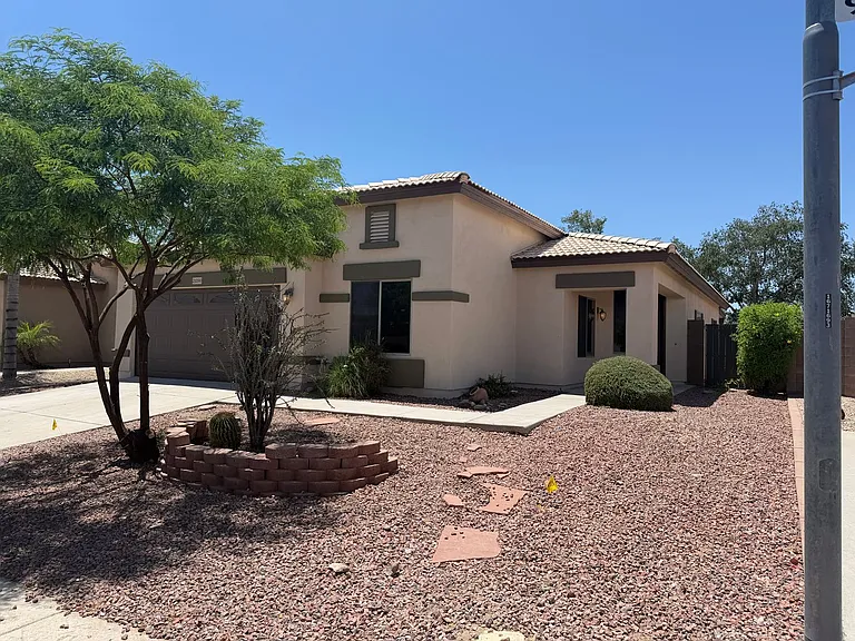 21290 N 94th Ln — Photo 2