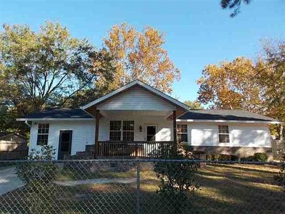 1st image of 198 Crestwood Ter