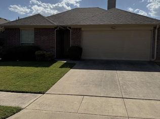 1112 New Meadow Dr, Azle, TX 76020