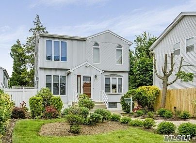 3rd image of 277 Travis Ave