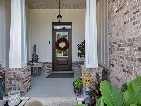 4th image of 5718 Oak Haven Ln