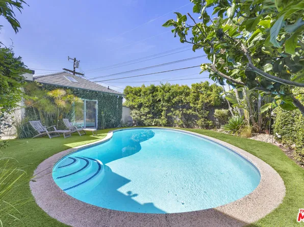 8333 Chase Ave, Los Angeles, CA 90045