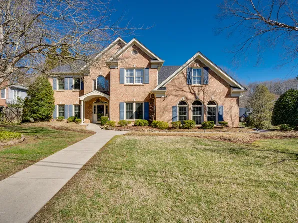 2833 Berkshire Ln, Kingsport, TN 37660