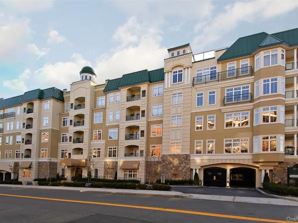 410 Westchester Avenue #202, Port Chester, NY 10573