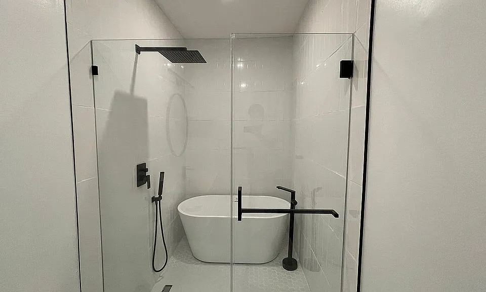 1255 Bath