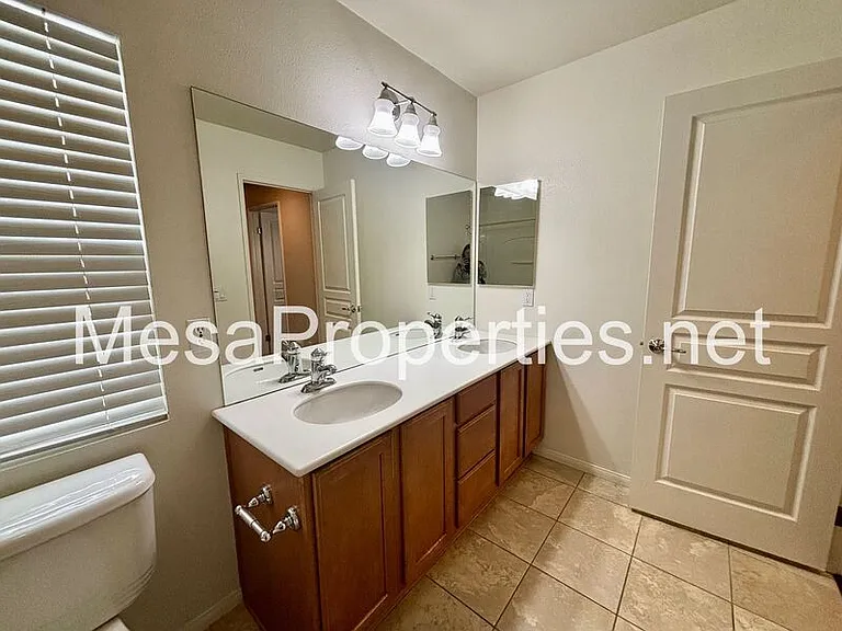 16677 Desert Lily St — Photo 15