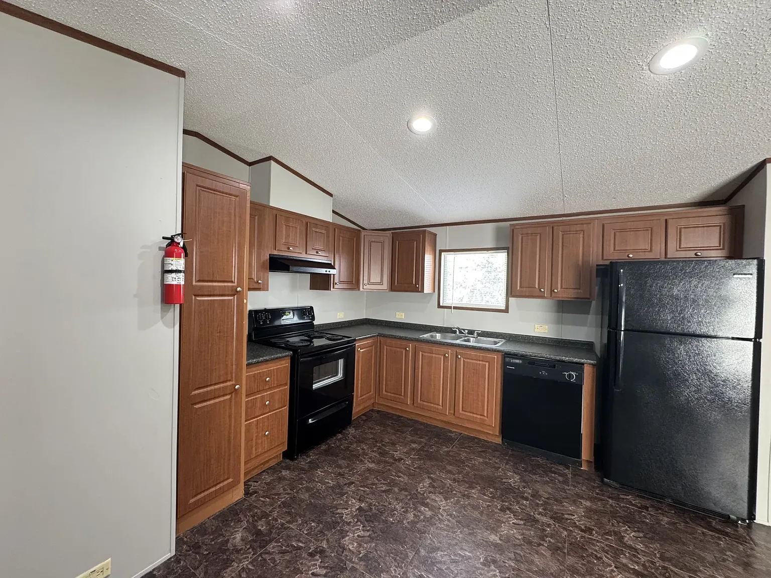 3707 E US Business — Photo 4