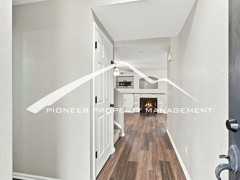 8018 Parsonage Ln — Photo 2