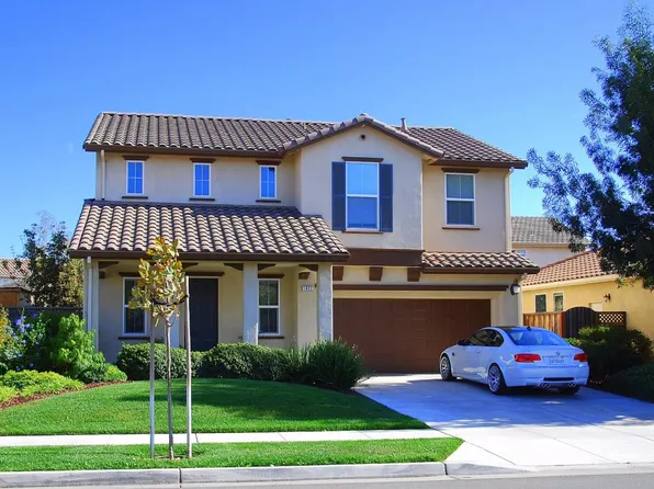 1022 Bologna Way, Salinas, CA 93905